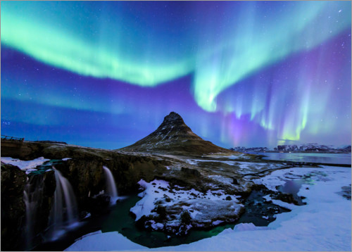 Poster Northern lights over the mountain Kirkjufell