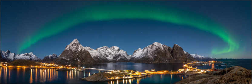 Poster Nordlicht über Sakrisøy und Hamnøy
