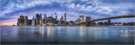 Tableau en verre acrylique  Skyline de Manhattan dans la soirée - Jan Christopher Becke