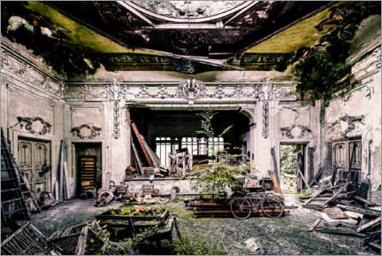 Akryylilasitaulu  Abandoned theatre - Irnmonkey