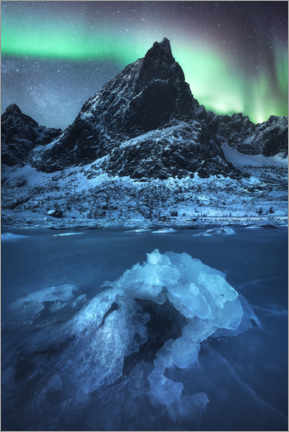Canvastavla  Northern lights over the Lofoten mountains - Daniel Gastager