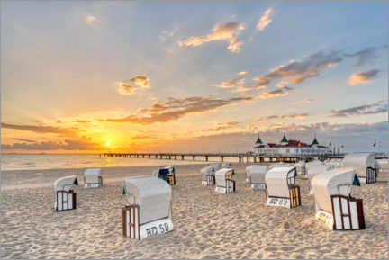 Plakat  Sunrise at the pier in Ahlbeck on Usedom - Michael Valjak
