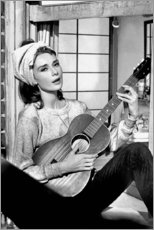 Poster  Audrey Hepburn met gitaar zingt Moon River - Celebrity Collection