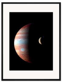 Gerahmter Kunstdruck Jupiter und sein vulkanischer Mond Lo