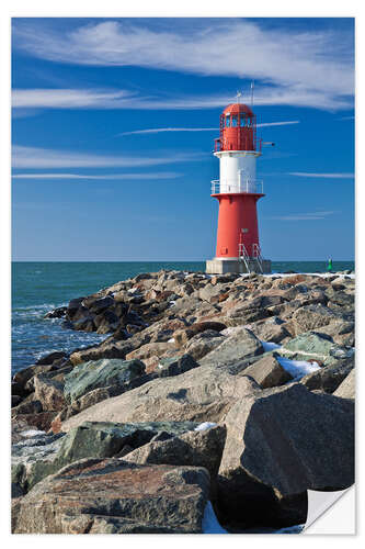 Selvklæbende plakat Lighthouse on the Baltic Sea coast in Warnemuende (Germany)