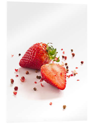 Stampa su vetro acrilico Strawberries with red peppercorns