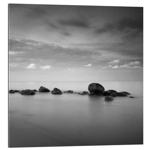 Gallery print Stones on the sea beach - black and white