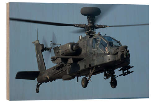 Tableau en bois A U.S. Army AH-64 Apache helicopter.