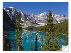 Sisustustarra Lake in front of the Canadian Rockies