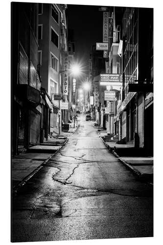 Tableau en aluminium Rue sombre la nuit à Istanbul