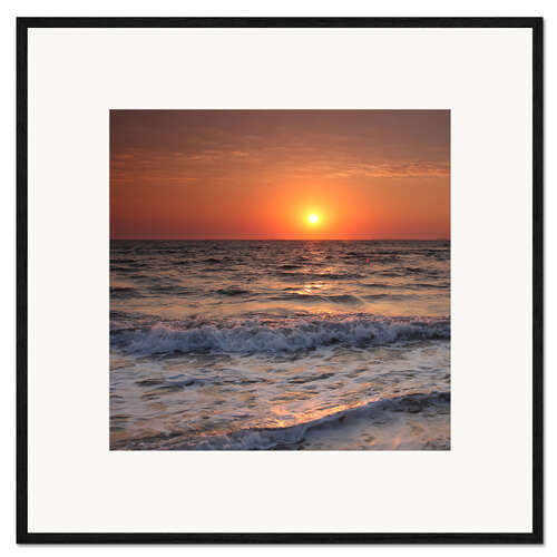 Plakat artystyczny premium w ramie Sunset at the sea