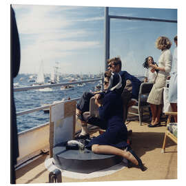 Magnettafel Präsident und Jacqueline Kennedy bei einer Segelregtta
