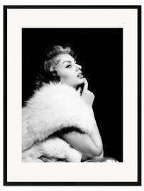 Framed art print Sophia Loren Posing