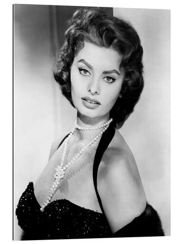 Gallery Print Sophia Loren mit Perlenkette