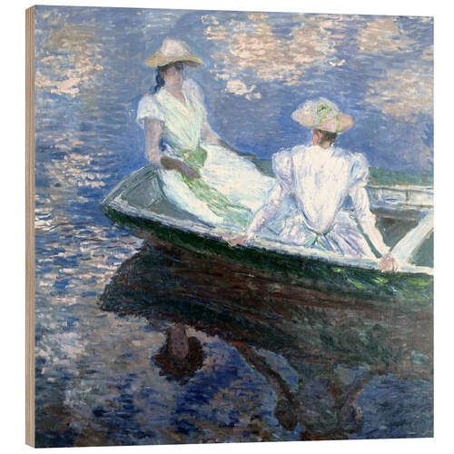 Trebilde girls in a boat