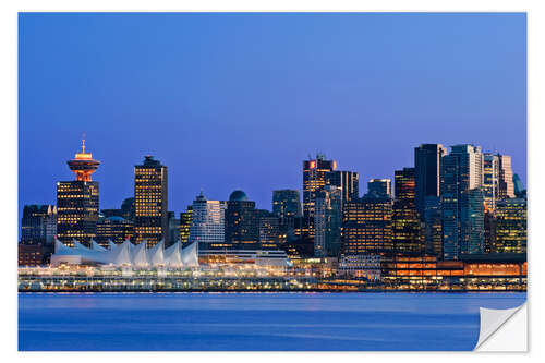 Självhäftande poster Vancouver skyline at night