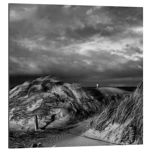 Tableau en aluminium Dunes au bord de la mer Baltique avec un phare