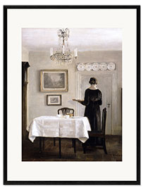 Inramat konsttryck Interior with Lady Carrying Tray