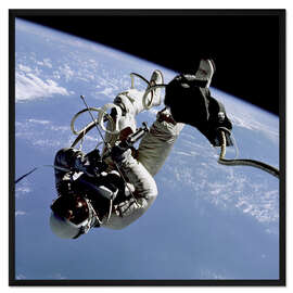 Gerahmter Kunstdruck Weltraumspaziergang