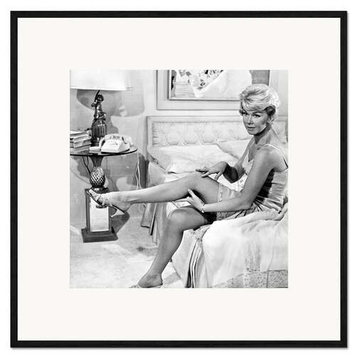 Framed art print Doris Day - Pillow Talk