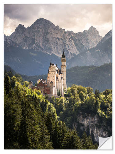 Sticker mural Château de Neuschwanstein devant les Alpes