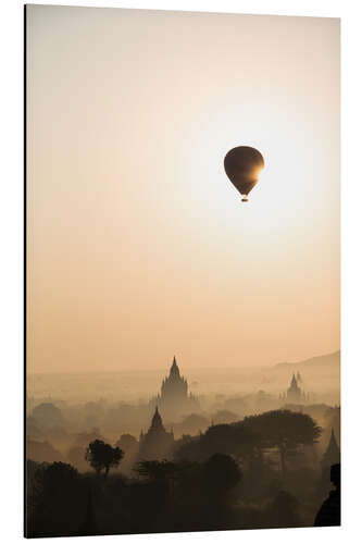 Aluminium print Sunrise with balloon, Bagan