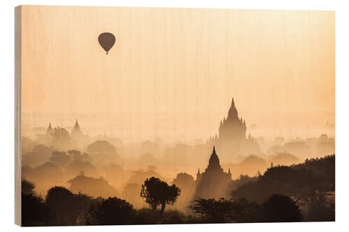 Trebilde Balloon over Bagan, Myanmar