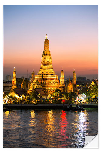 Autocolante decorativo Wat Arun temple at dusk, Bangkok, Thailand