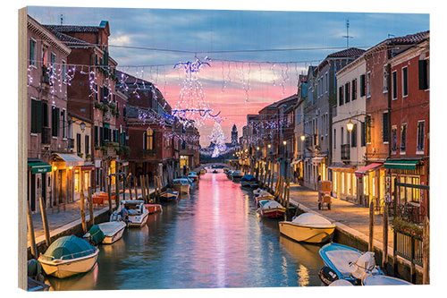 Trätavla Canal in Venice festively illuminated