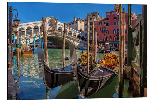 Aluminiumsbilde Venice Gondola at Rialto bridge