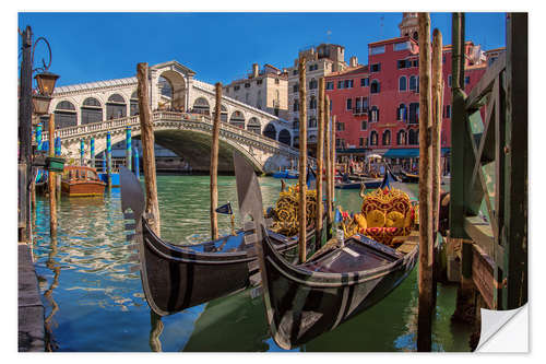 Självhäftande poster Venice Gondola at Rialto bridge