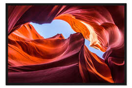 Gerahmter Kunstdruck Farbenspiel des Sandsteins im Lower Antelope Canyon