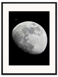 Gerahmter Kunstdruck ISS und der Mond