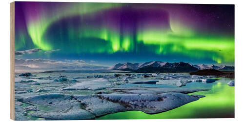 Hout print Iceland: Auroras above the glacier lagoon (panorama)