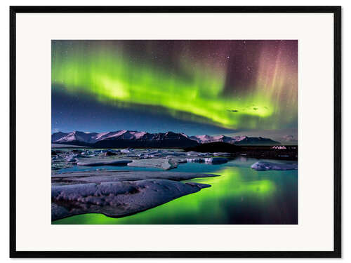 Plakat artystyczny premium w ramie Northern Lights in Iceland