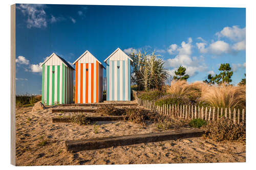 Holzbild Bunte Strandhütten in der Bretagne (Frankreich)