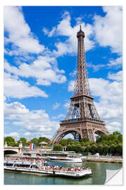 Selvklebende plakat Tour boat on the Seine with Eiffel Tower