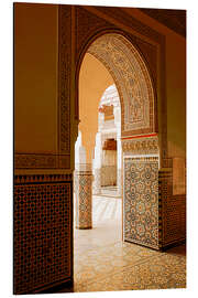 Magnettafel Large patio columns with azulejos decor, Islamo-Andalucian art, Marrakech Museum, Marrakech, Morocco
