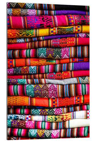 Quadro em plexi-alumínio Woven blankets at a market, Cuzco