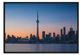 Gerahmter Kunstdruck View of CN Tower and city skyline, Toronto, Ontario, Canada, North America
