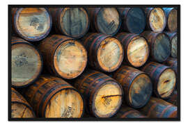 Gerahmter Kunstdruck Holzfässer in Port Askaig, Islay