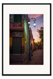 Gerahmter Kunstdruck El Caminito am Abend, La Boca, Buenos Aires, Argentinien