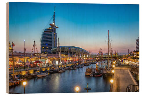 Puutaulu Sail 2015 Klimahaus - Havenwelten Bremerhaven at night