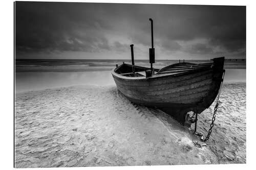 Gallery print Fishing boat on the beach monochrome