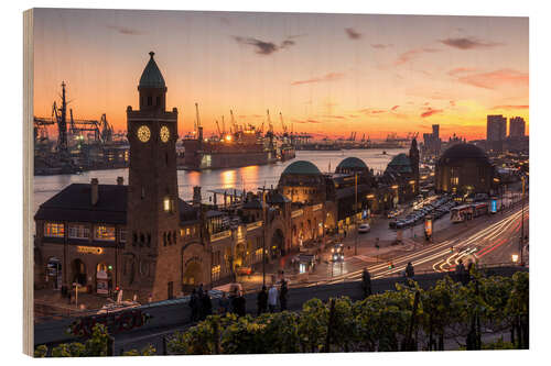 Wood print Landungsbruecken and Harbor in Hamburg