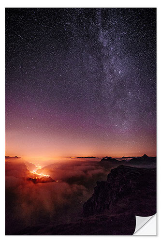 Vinilo para la pared Nightscape view from Leglerhütte over cloudscape by night, Glarus, Switzerland