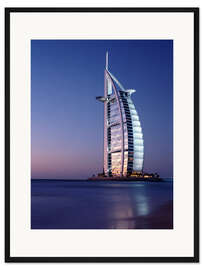 Gerahmter Kunstdruck Das Burj Al-Arab in der Dämmerung