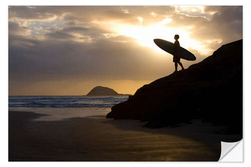 Wandsticker Surfer am Strand von Muriwai