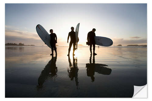 Selvklebende plakat Surfer at the beach