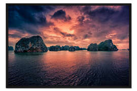Gerahmter Kunstdruck Sonnenaufgang über der Halong Bucht